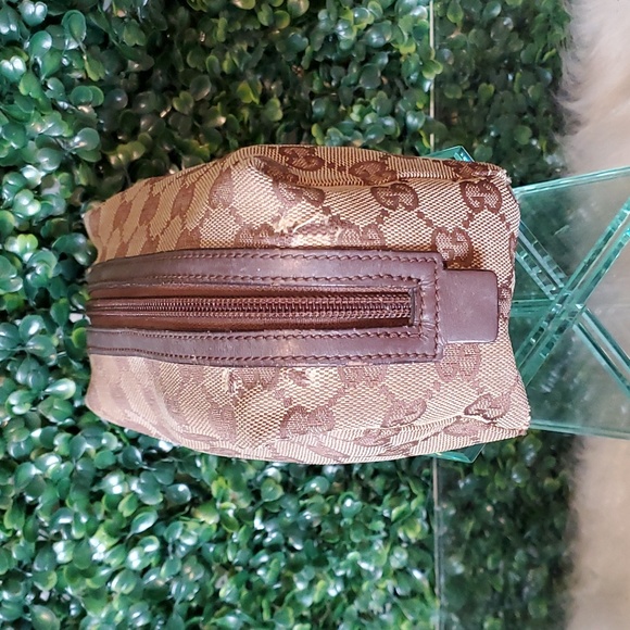 Gucci GG Canvas Cosmetic Case - Picture 2 of 7